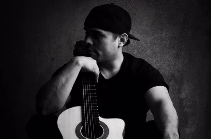 Luis Banuelos live performance at Modern Bar Monday, July 6, 2026